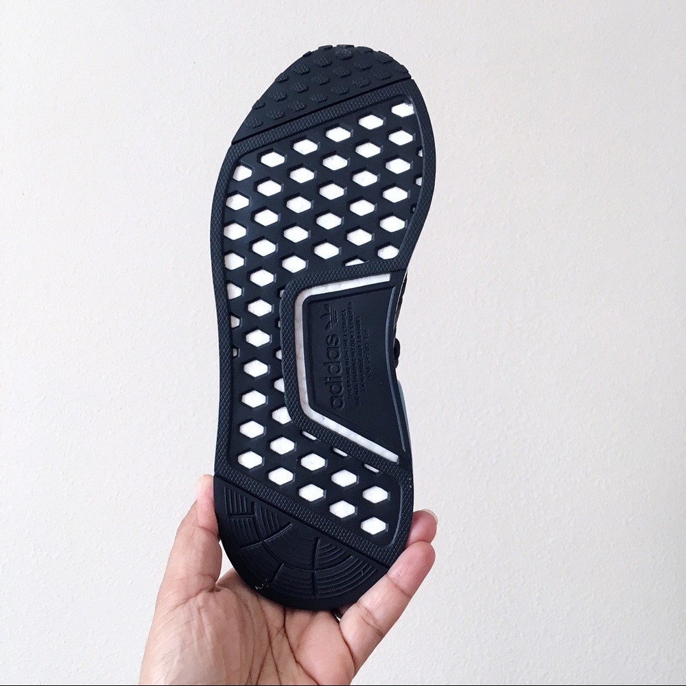 Adidas NMD R1 Black Blue White - Picture 7 of 7